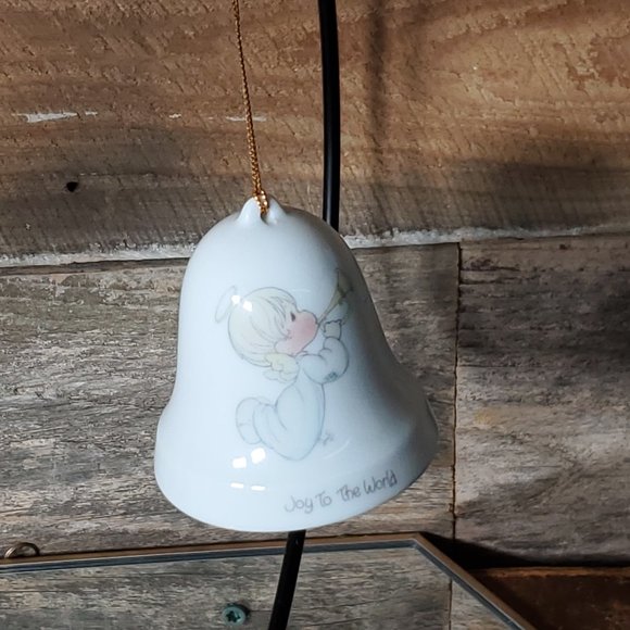 Enesco Precious Moments Bell Ornament Joy to the World - 1985 - Picture 6 of 7